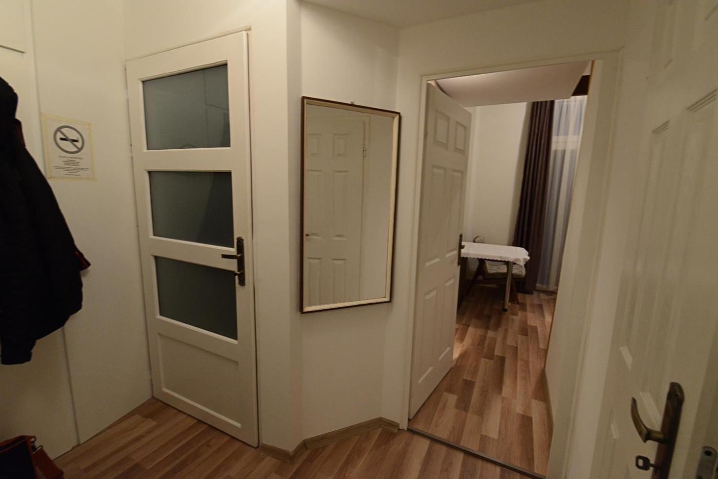 Centrum Apartman เปตช์ ภายนอก รูปภาพ