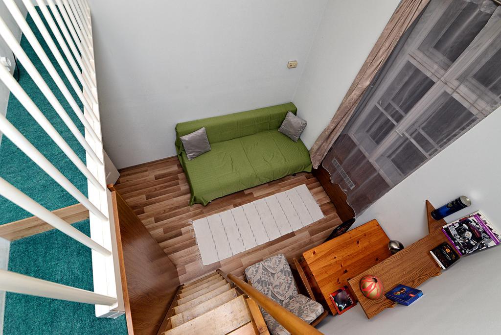 Centrum Apartman เปตช์ ภายนอก รูปภาพ