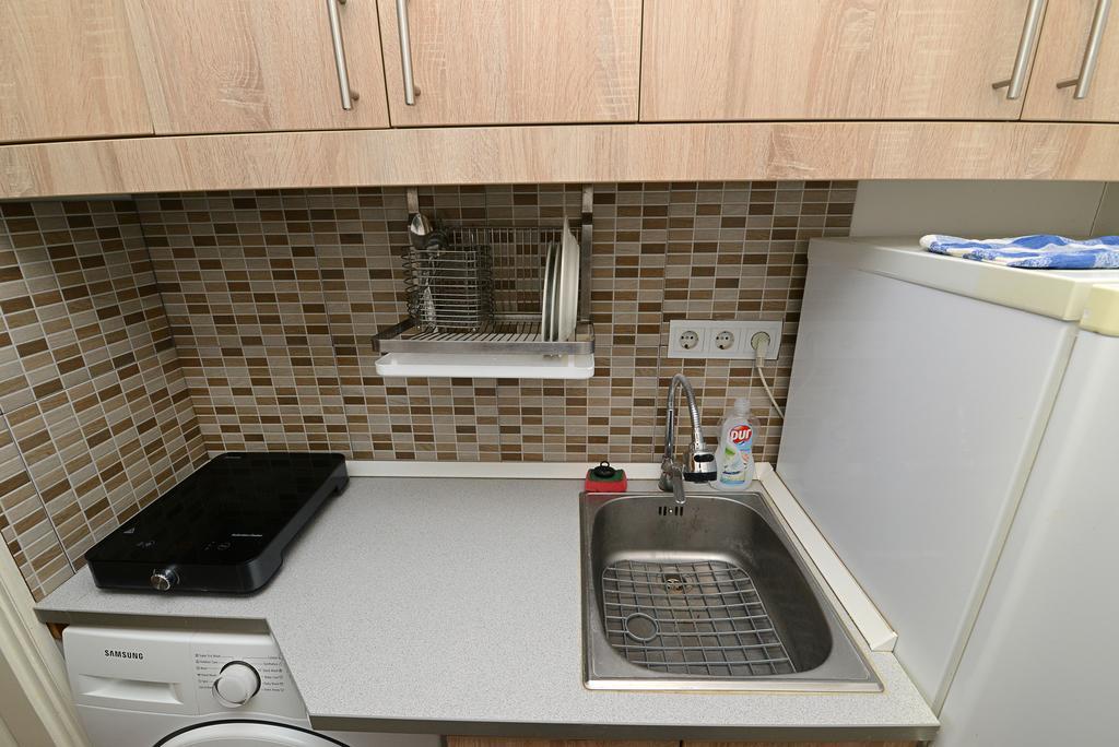 Centrum Apartman เปตช์ ภายนอก รูปภาพ